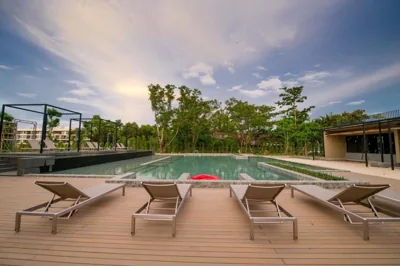 The Gallery Hotel Nai Harn – Foto 8
